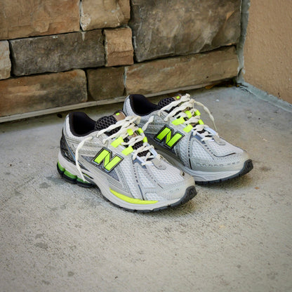 Mens New Balance 1906R (Grey/Green) U190652H