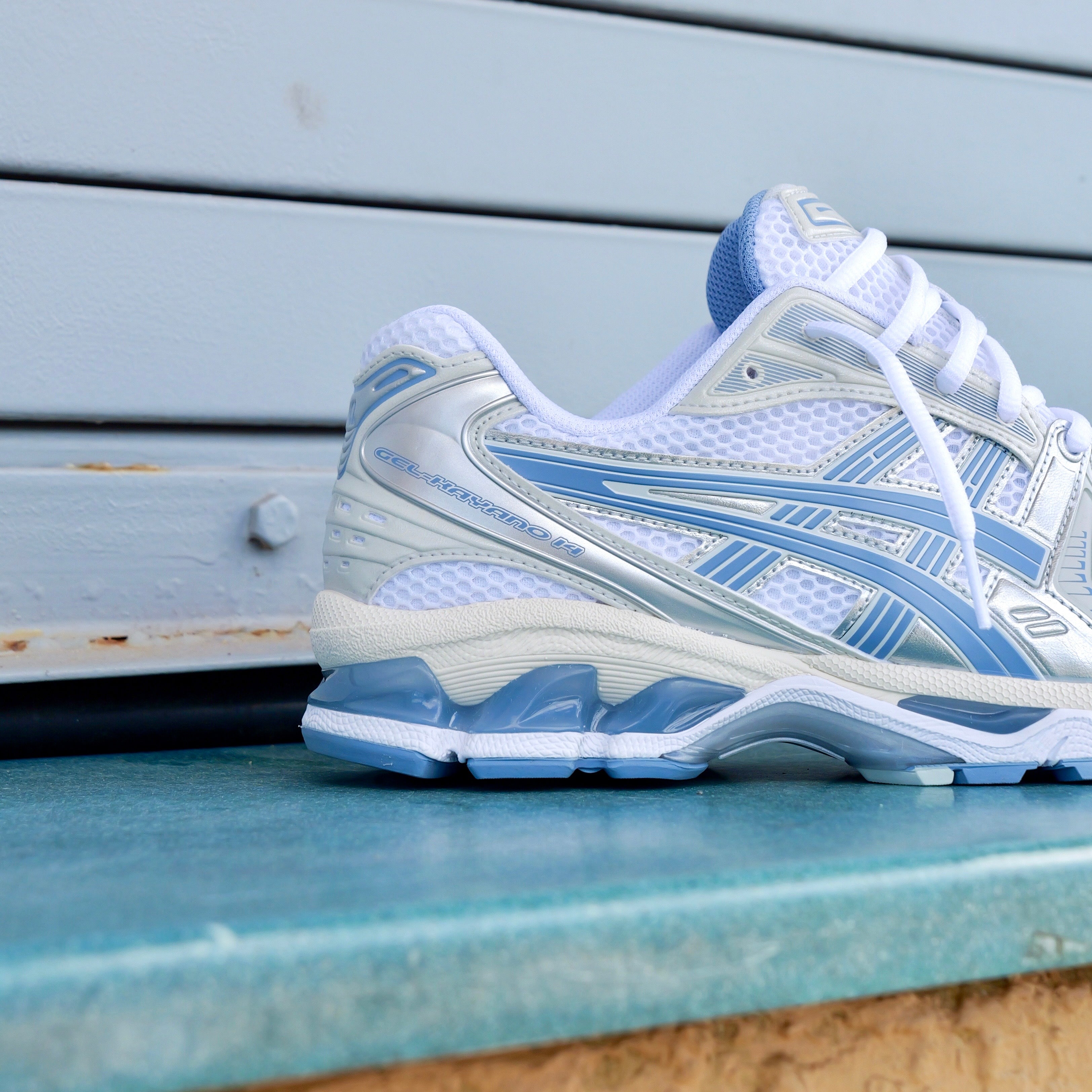 Mens Asics Gel-Kayano 14 (White/Light Navy)