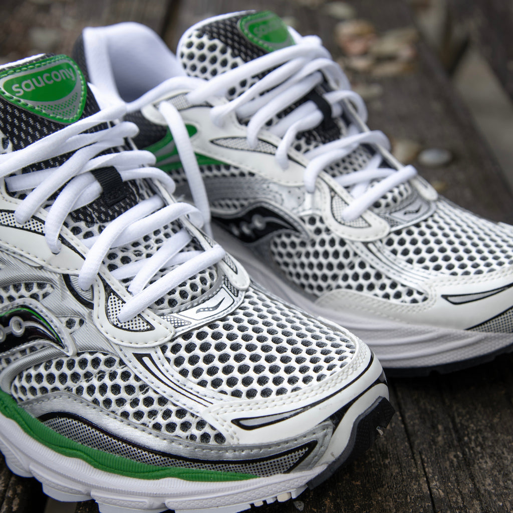 Mens Saucony ProGrid Omni 9 (Silver/Green)