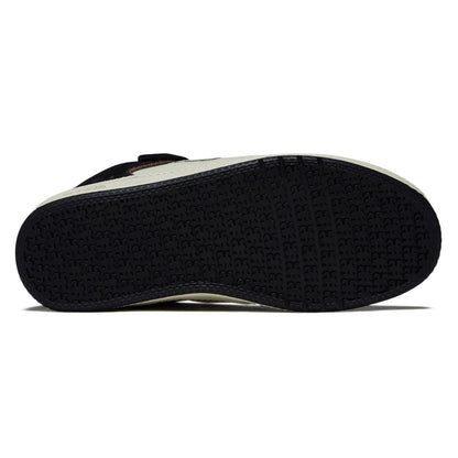 IPath Grasshopper Shoes - Black Suede/Cream