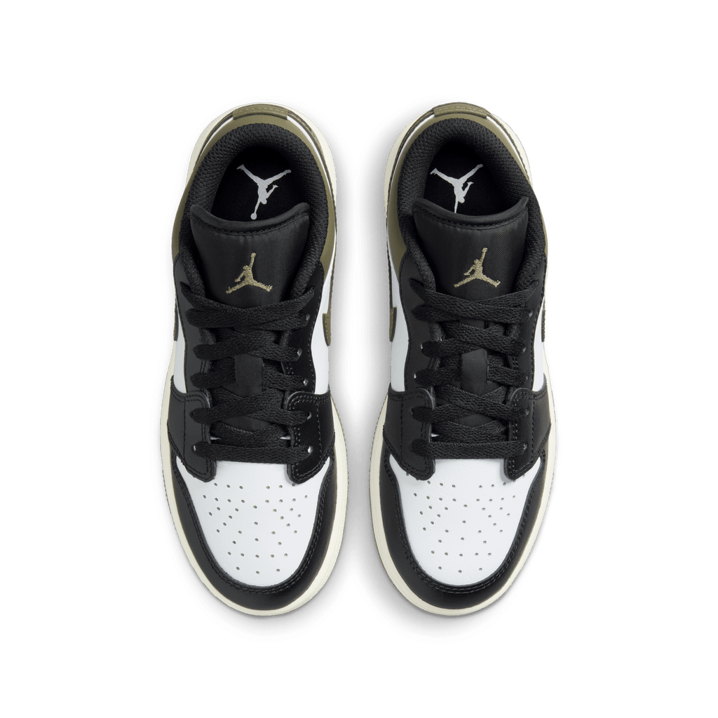 Big Kids' Air Jordan 1 Low "Black Toe Medium Olive"
