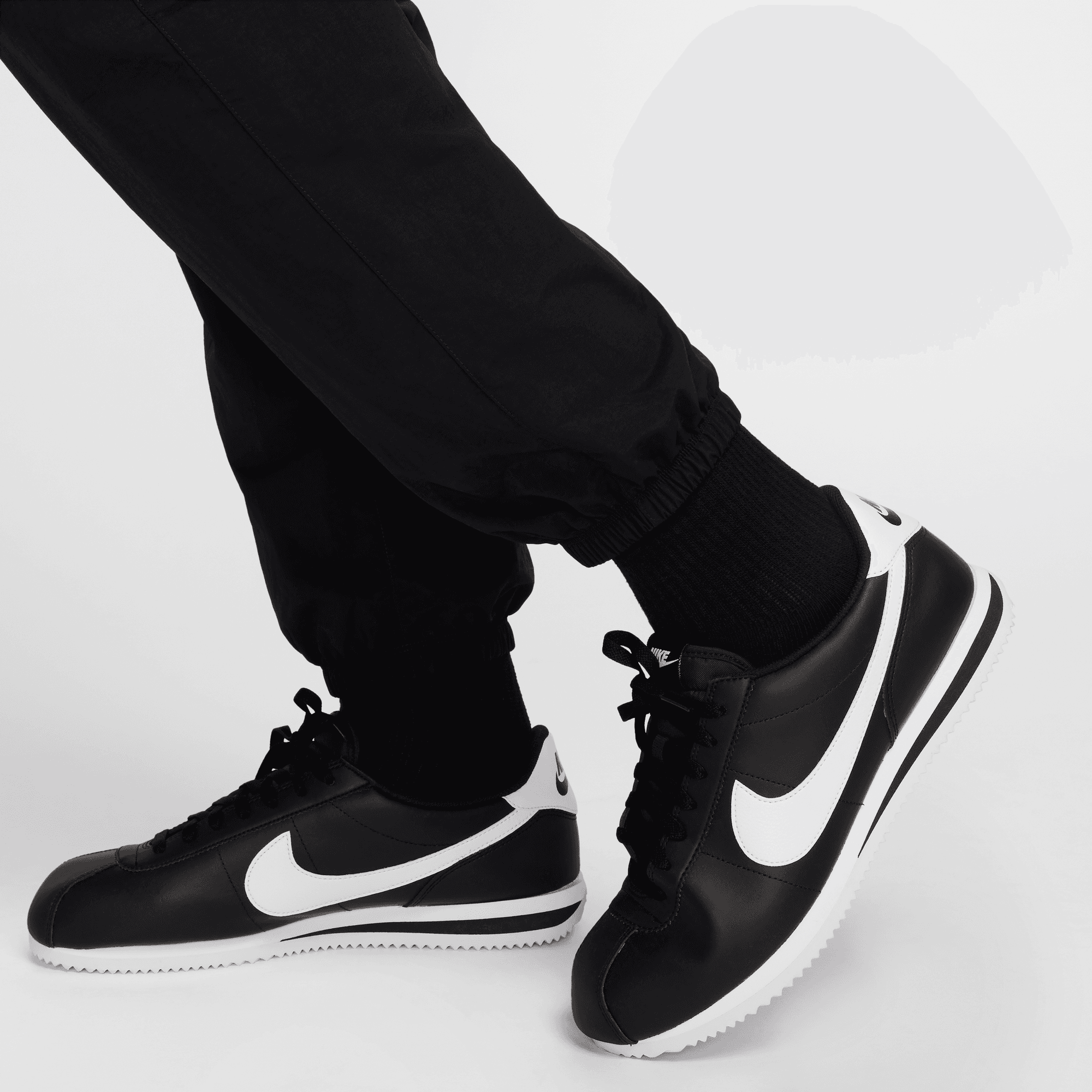 Men's Nike Club Woven Cargo Pants