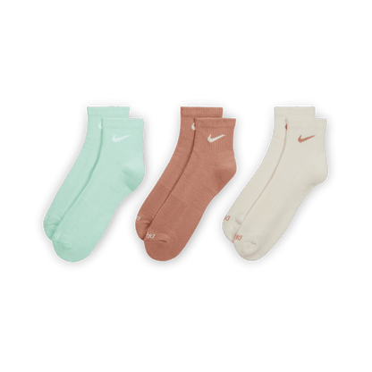 Nike Everyday Plus Cushioned