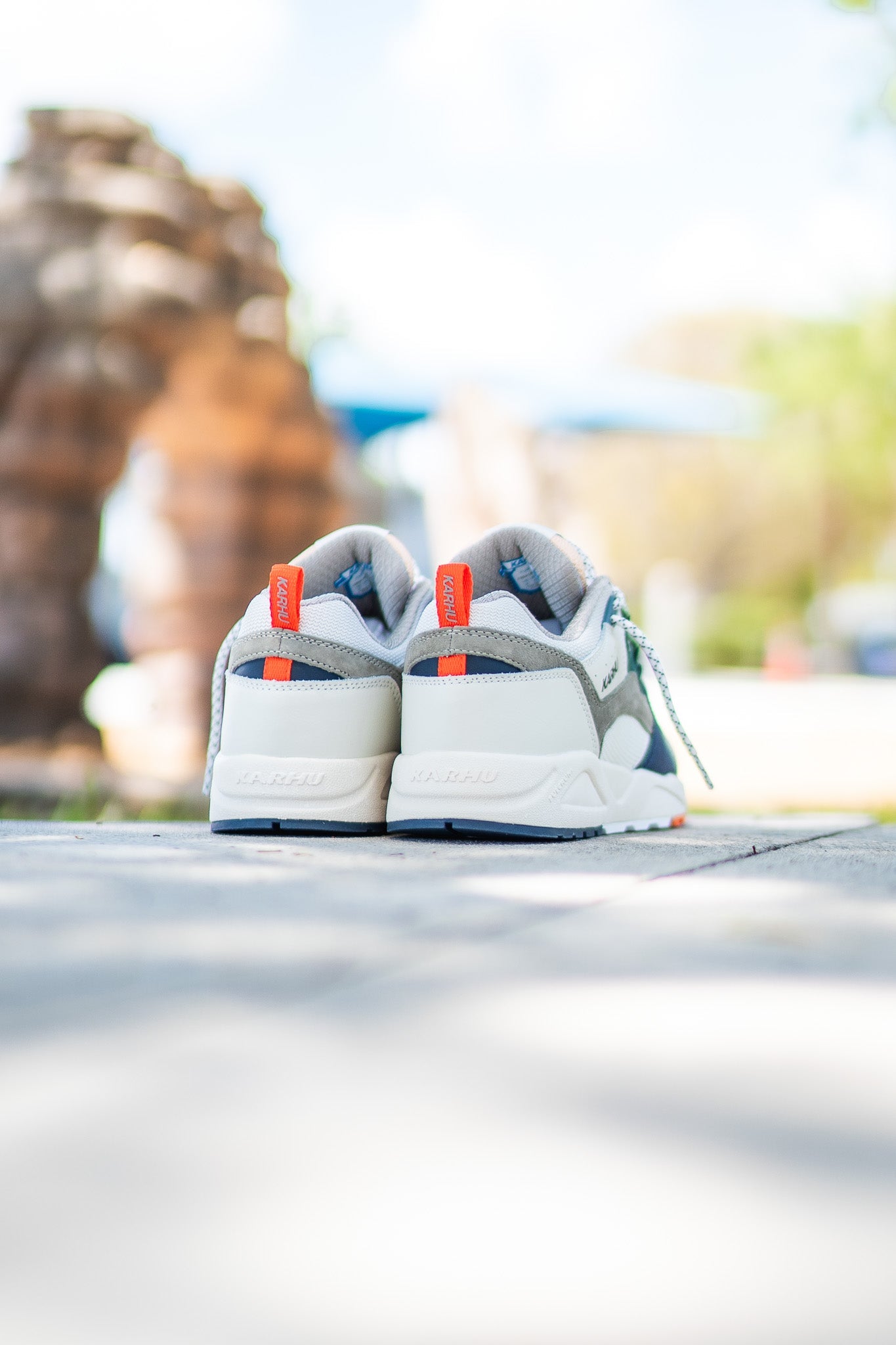 Karhu Fusion 2.0 (Lily White/Foliage Green)