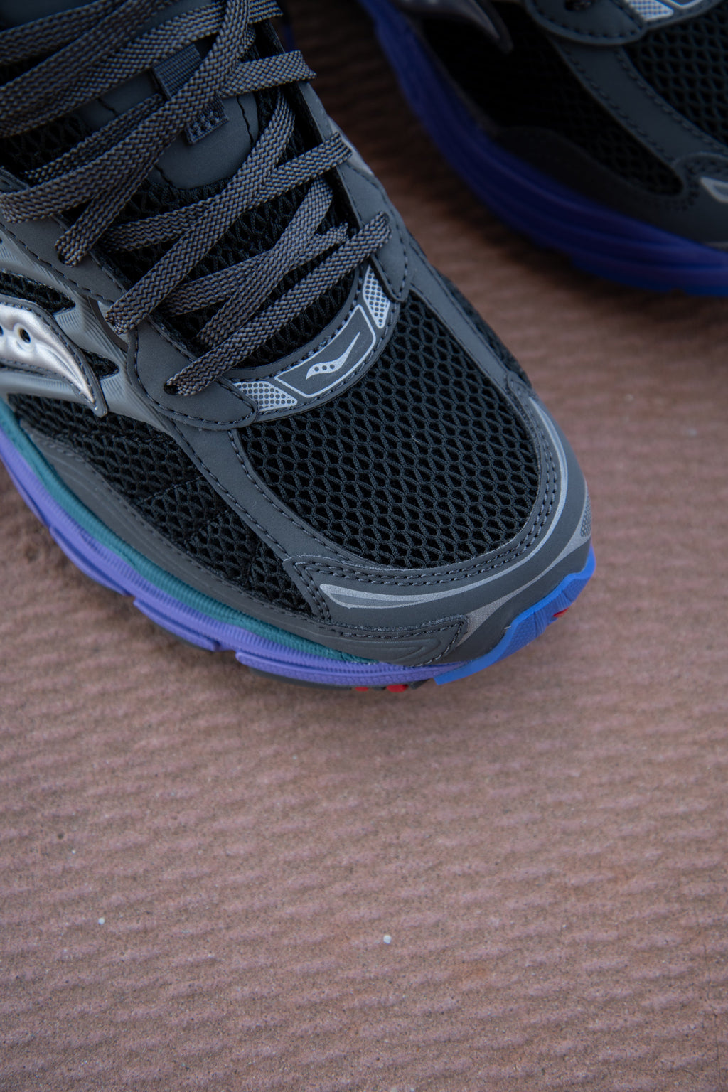 Mens Saucony ProGrid Omni 9 Galaxy (Black/Multi)