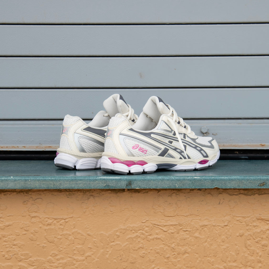Mens Asics Gel-NYC 2055 (Cream/Carbon)