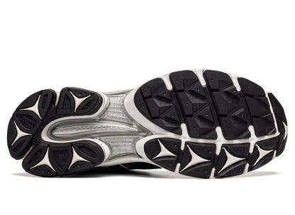 Saucony Progrid Triumph 4 in 'Teal / Silver'