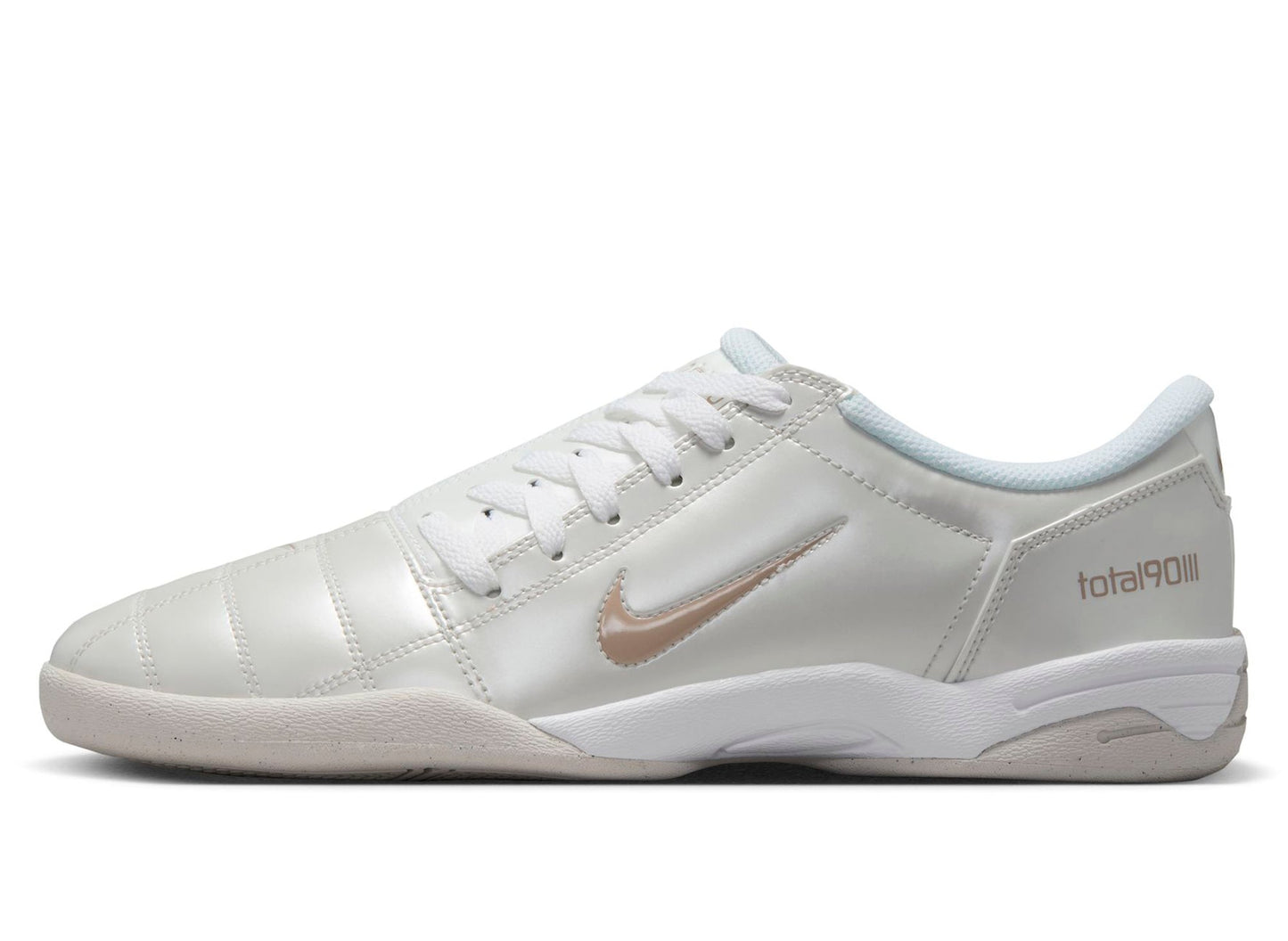 Nike Total 90