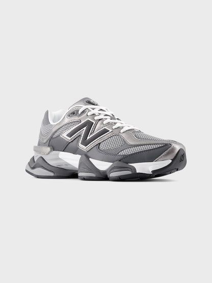 New Balance 9060 Sneakers | Magnet/Faded Black
