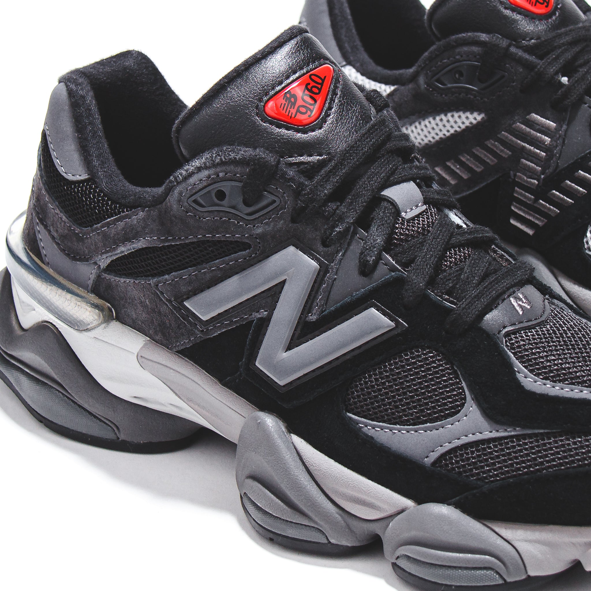 New Balance Men 9060 Black Core U9060BLK