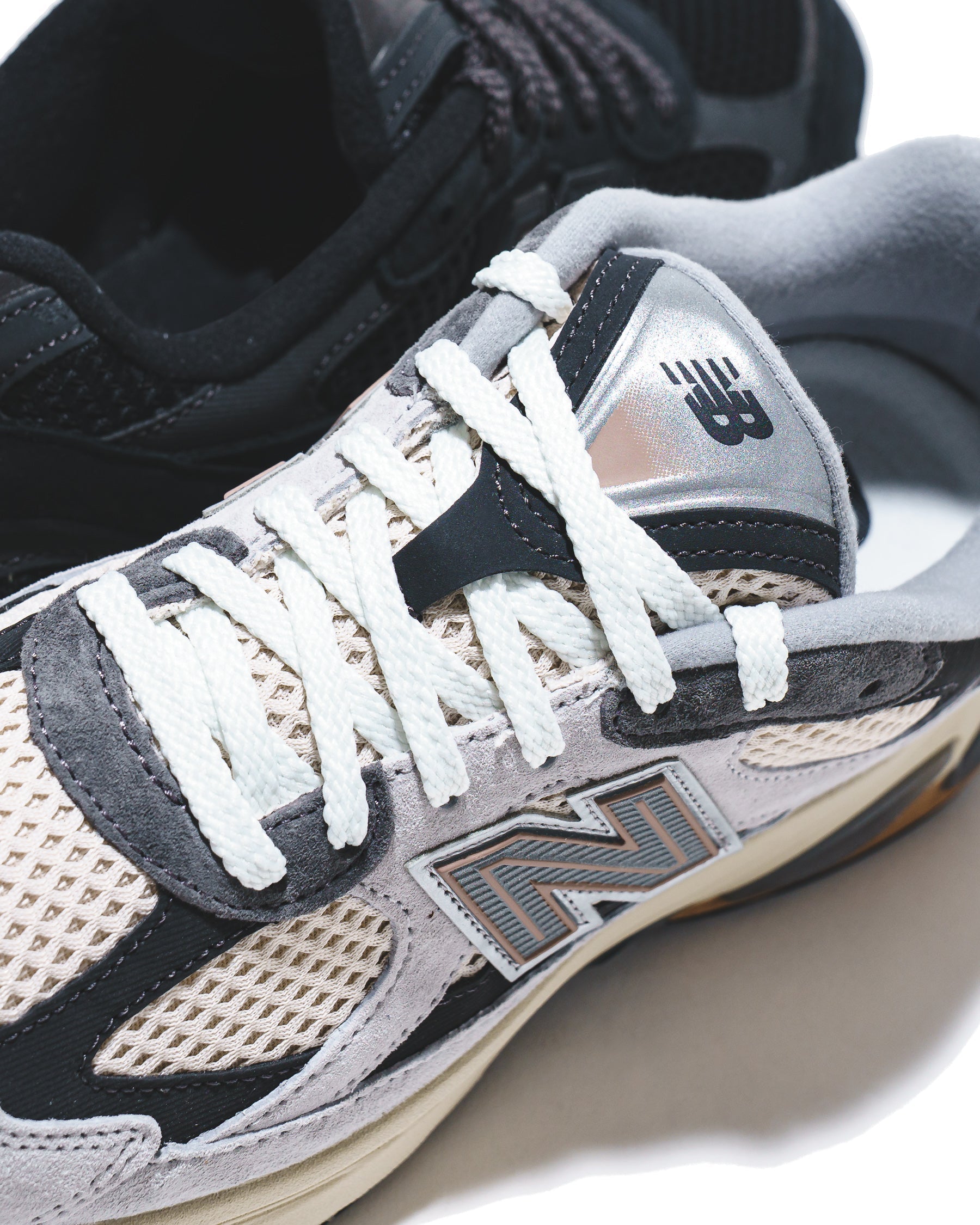 New Balance Unisex 2010 Brighton Grey Linen U2010TTO