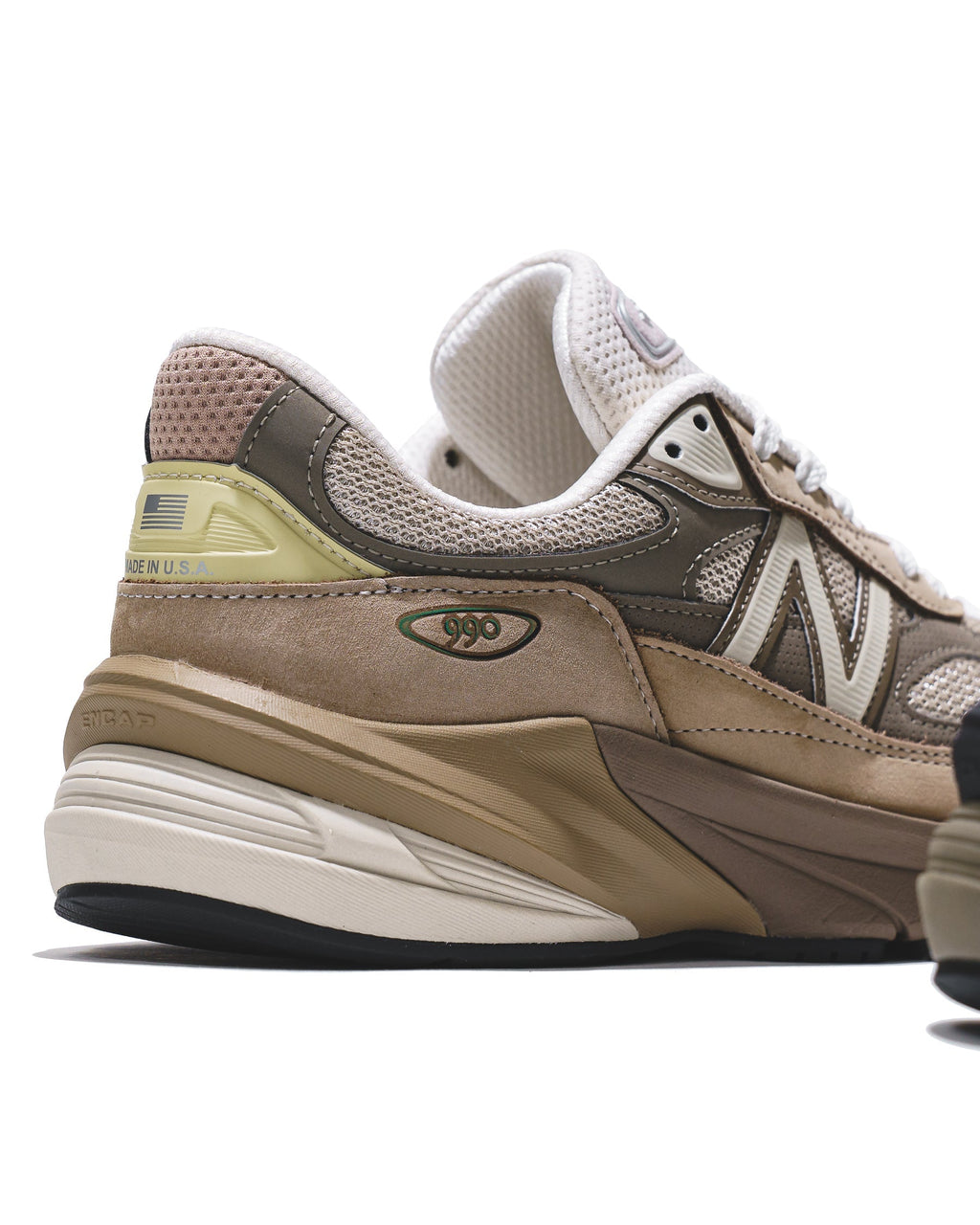 New Balance Unisex Made in USA 990v6 Driftwood Timberwolf U990SG6