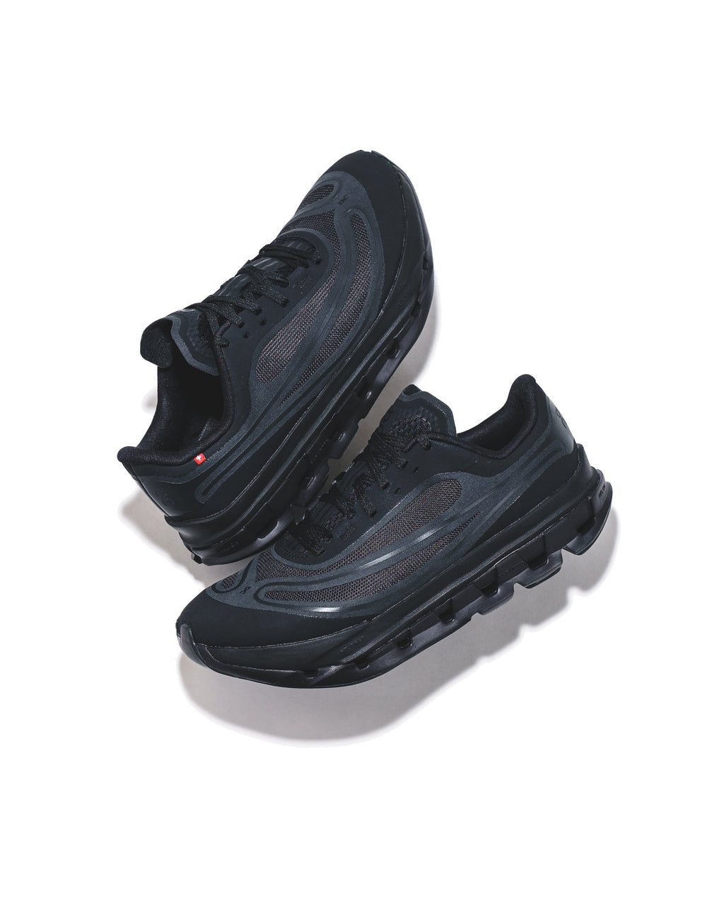 ON Women Cloudflow 5 AD Black Magnet 3WF30440761