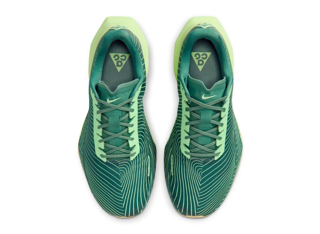 Nike ACG Ultrafly Trail SP in Dutch Green