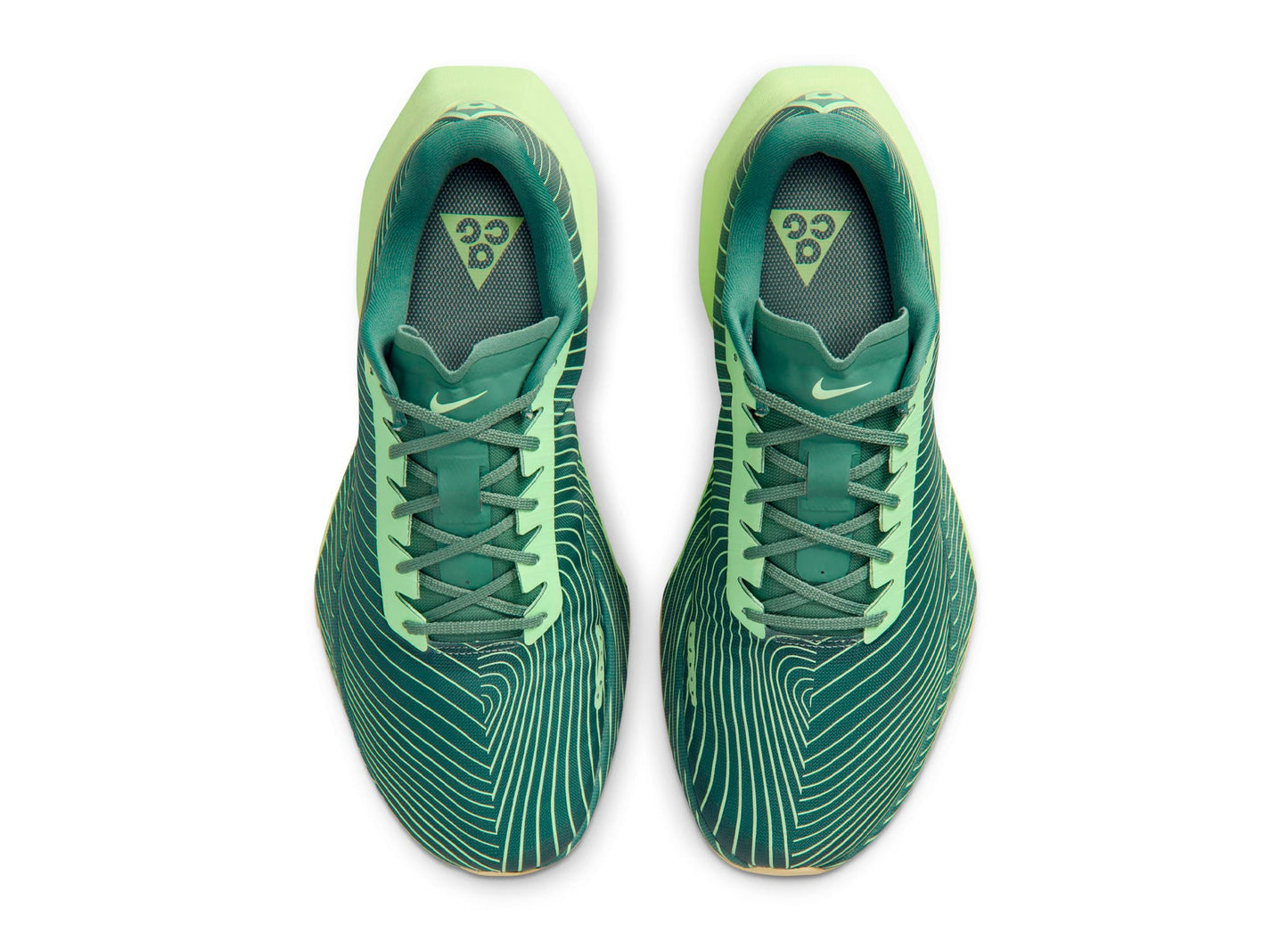 Nike ACG Ultrafly Trail SP in Dutch Green