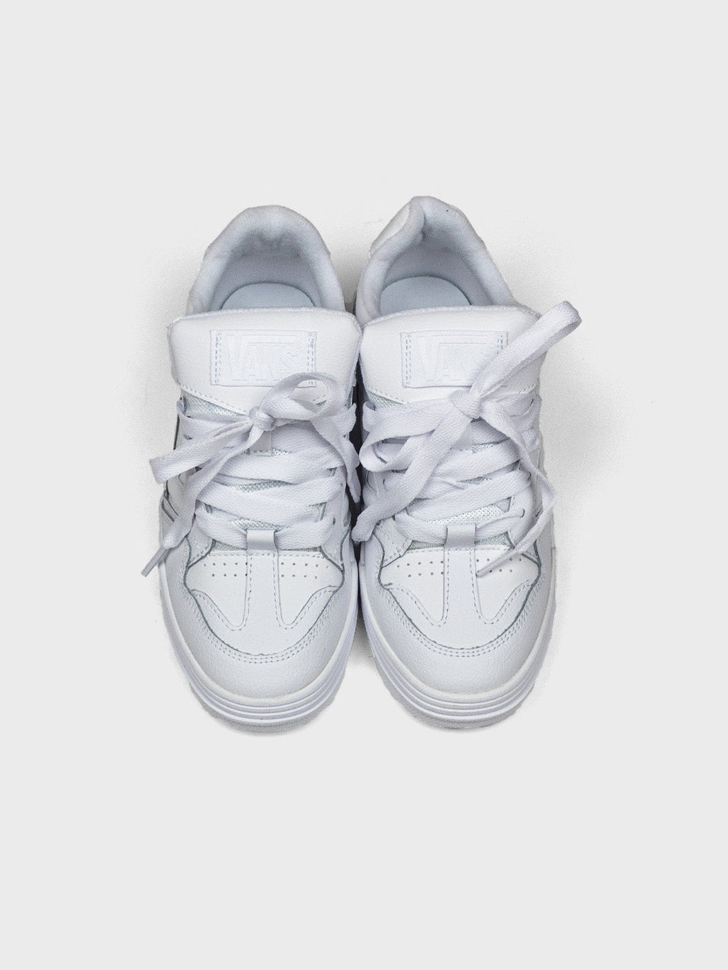 Vans Upland Sneakers | White